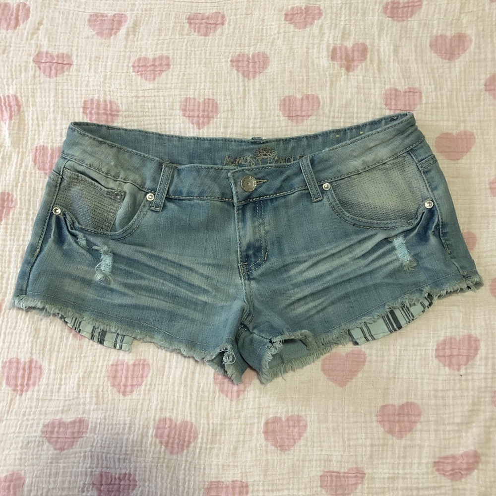 🌈 Super Cute Almost Famous Jean Shorts Juniors 13